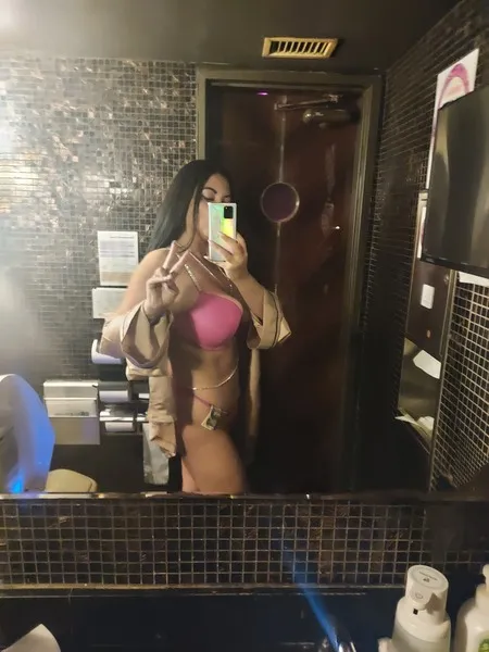 Live sex webcam photo for Chasey_Chase #7497429