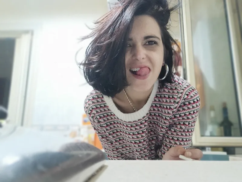 Live sex webcam photo for Moanaitalianhotgirl #3427192