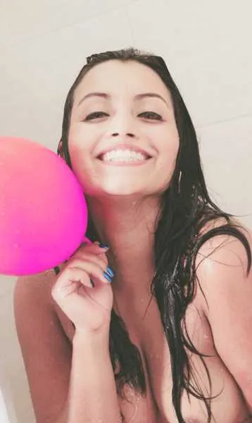 Live sex webcam photo for TrixyWolfe #3305041