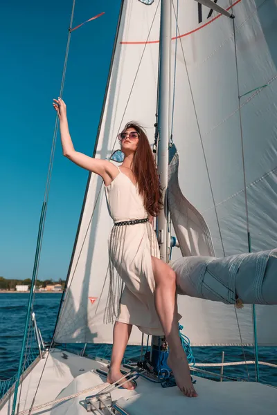 Live sex webcam photo for RenLover #2419782