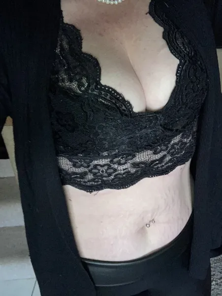 Live sex webcam photo for PennyGreen #7131447