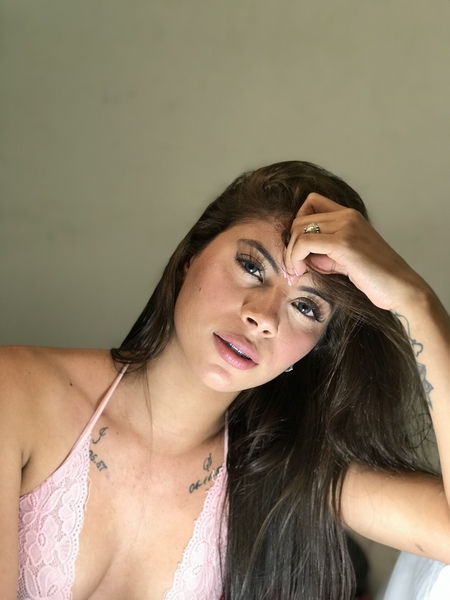 Live sex webcam photo for Kim_Diamond #2493000