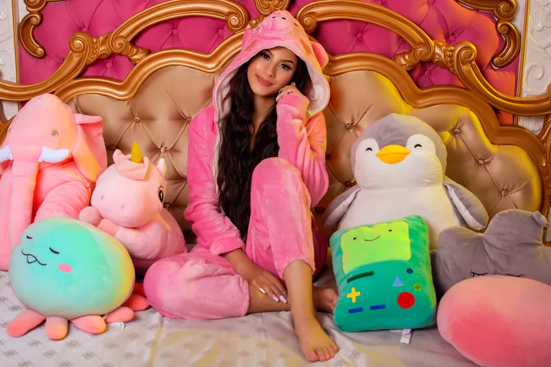 Live sex webcam photo for IsabellaAdamson #3407835