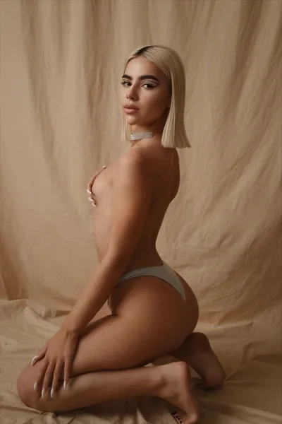 Live sex webcam photo for StasySugarJ #3062299