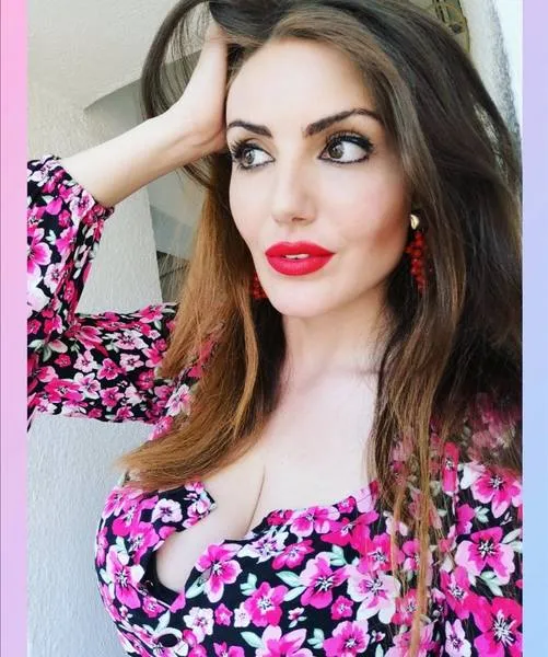 Live sex webcam photo for xCLAUDDIA #2360412