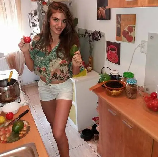 Live sex webcam photo for xCLAUDDIA #2360409