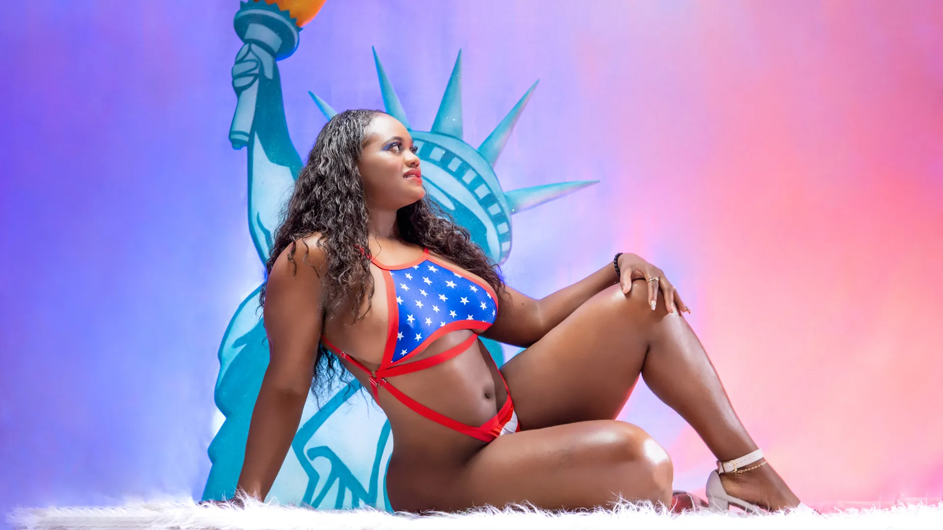 Live sex webcam photo for LauraSaenzz #7817643