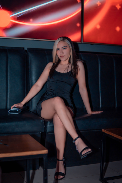 Live sex webcam photo for KathyHodson #3477462