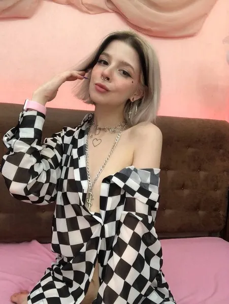 Live sex webcam photo for VanessaRey #2924803