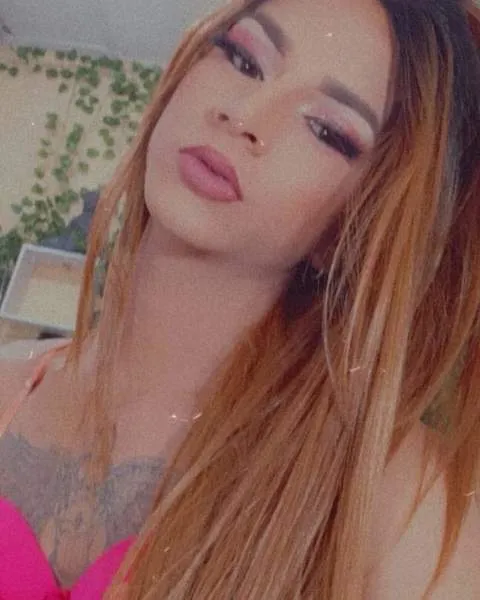 Live sex webcam photo for MillaPoison #2390615