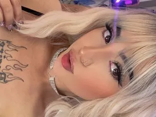 Live sex webcam photo for MadissonRey #7015411