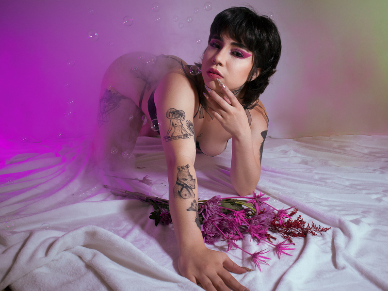 Live sex webcam photo for EmmaPresthon #3929628