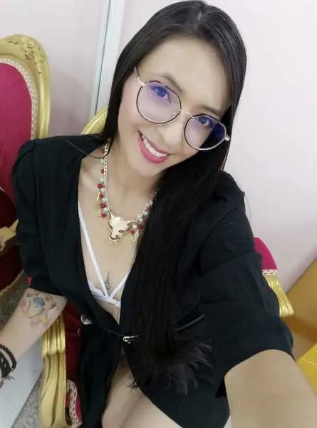 Live sex webcam photo for Melaniebrown #2388147