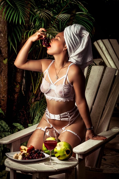 Live sex webcam photo for KyleiCristfall #3285679