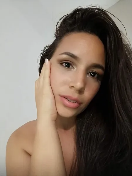 Live sex webcam photo for KyleiCristfall #2874158