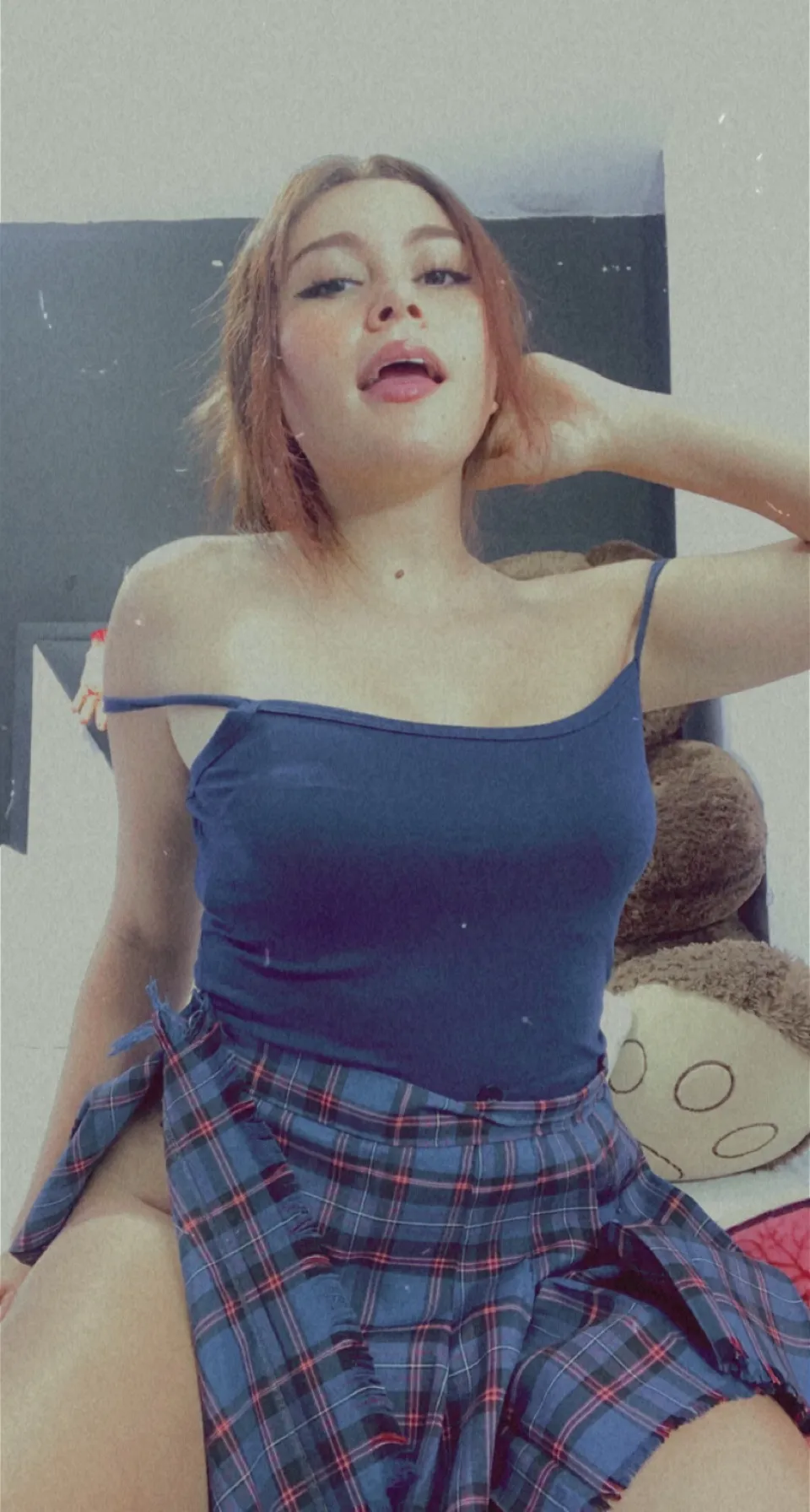 Live sex webcam photo for KendalRouss #2716160