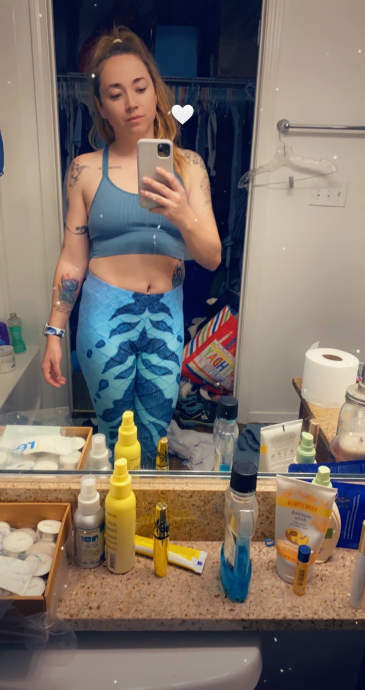 Live sex webcam photo for SkyJonesXO #8027535