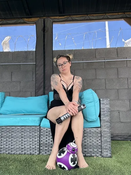 Live sex webcam photo for SkyJonesXO #8027566