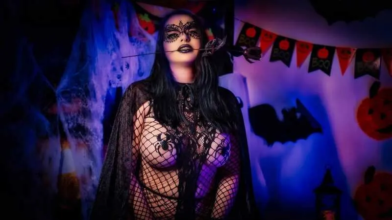 Live sex webcam photo for LaurenJensen #5709273