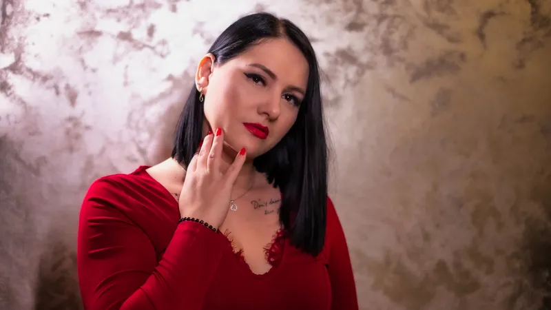 Live sex webcam photo for LaurenJensen #2367979