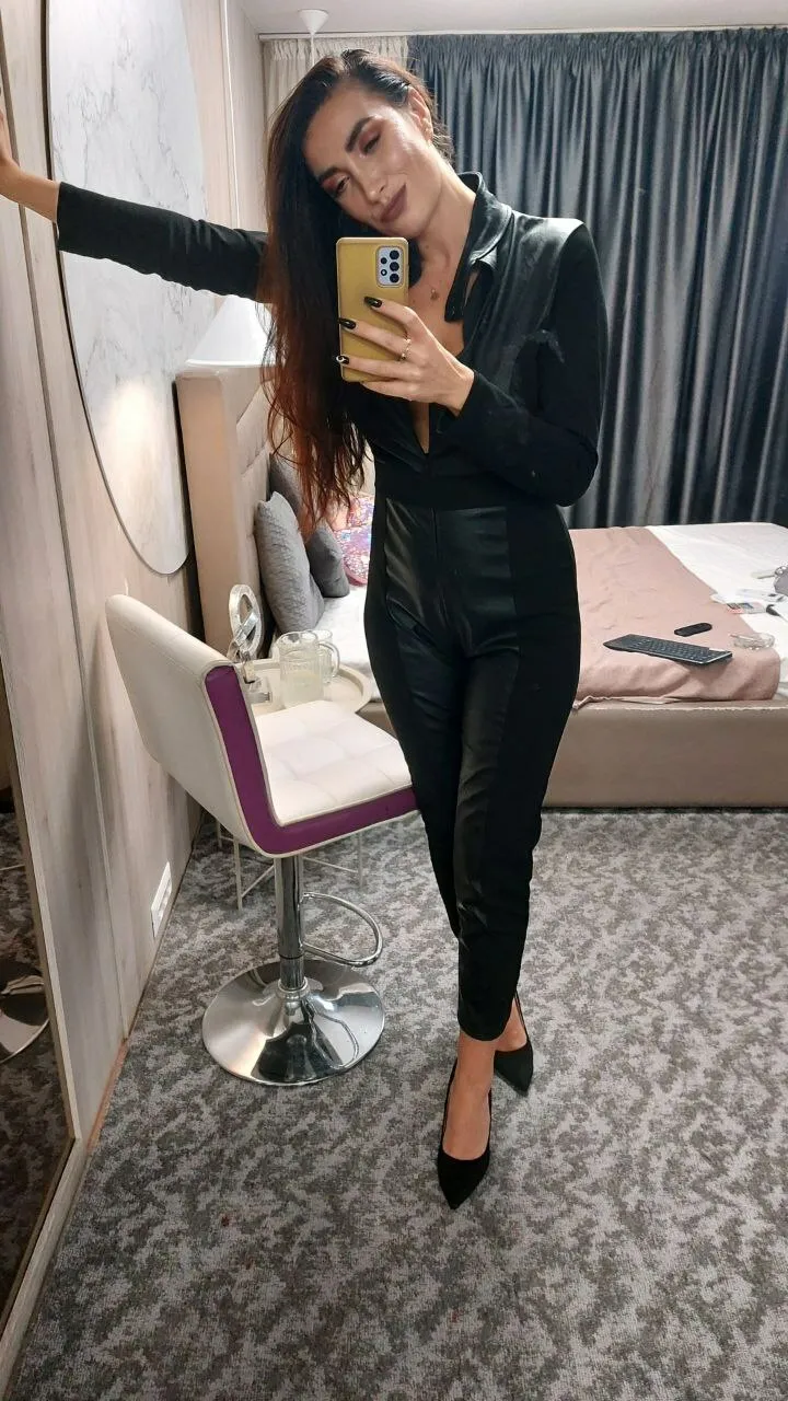 Live sex webcam photo for StassiLyne #7324831