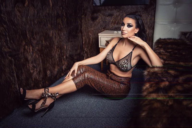 Live sex webcam photo for StassiLyne #7324285