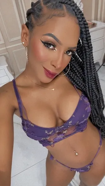 Live sex webcam photo for MilaHill #3157304