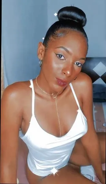 Live sex webcam photo for MilaHill #2387614