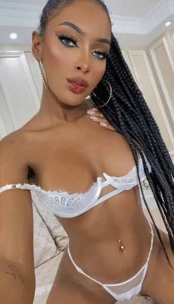 Live sex webcam photo for MilaHill #3144844
