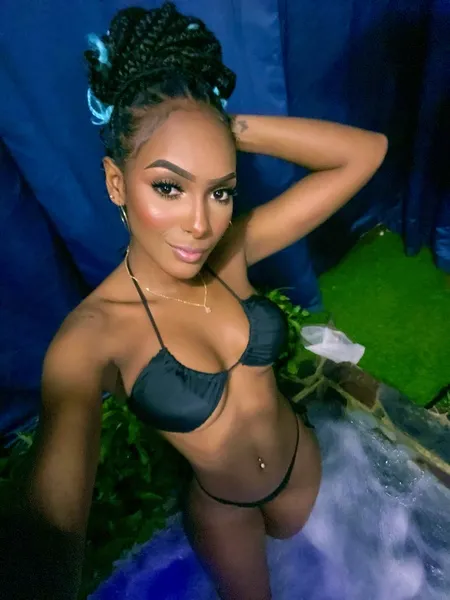 Live sex webcam photo for MilaHill #3244183