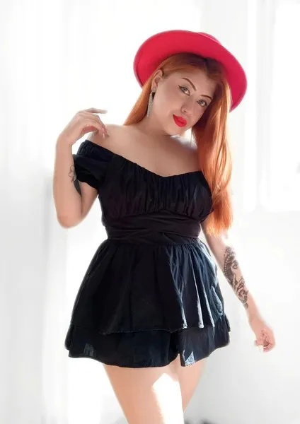 Live sex webcam photo for MollyKanne #3518186