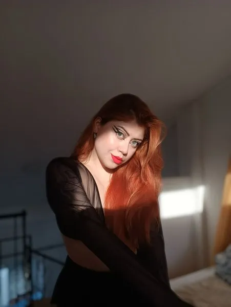 Live sex webcam photo for MollyKanne #3518182