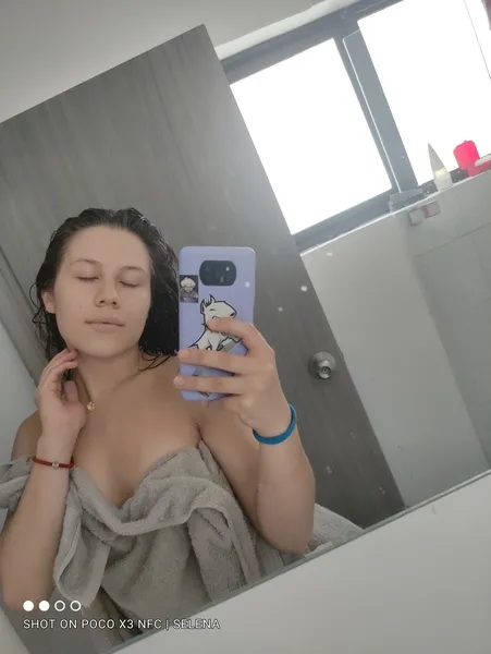 Live sex webcam photo for Lauren_hotxx21 #2881747