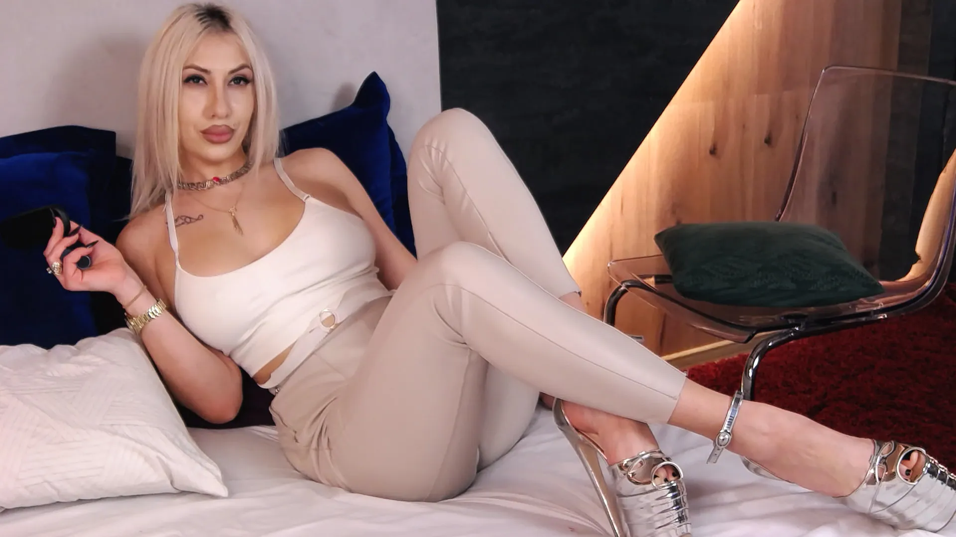 Live sex webcam photo for VickeySpices #7316951