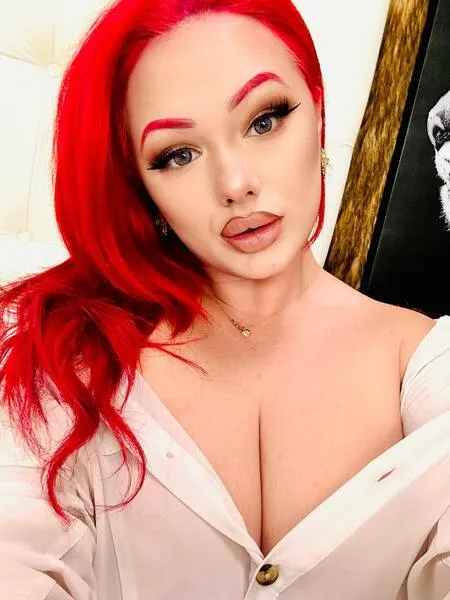 Live sex webcam photo for SoniaDevine #3690822