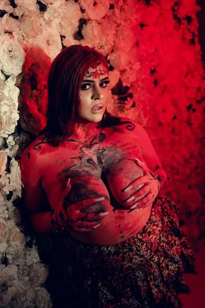 Live sex webcam photo for MiaRow #3068341