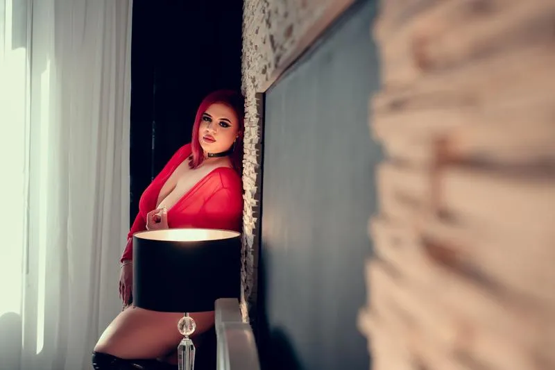 Live sex webcam photo for MiaRow #3149606