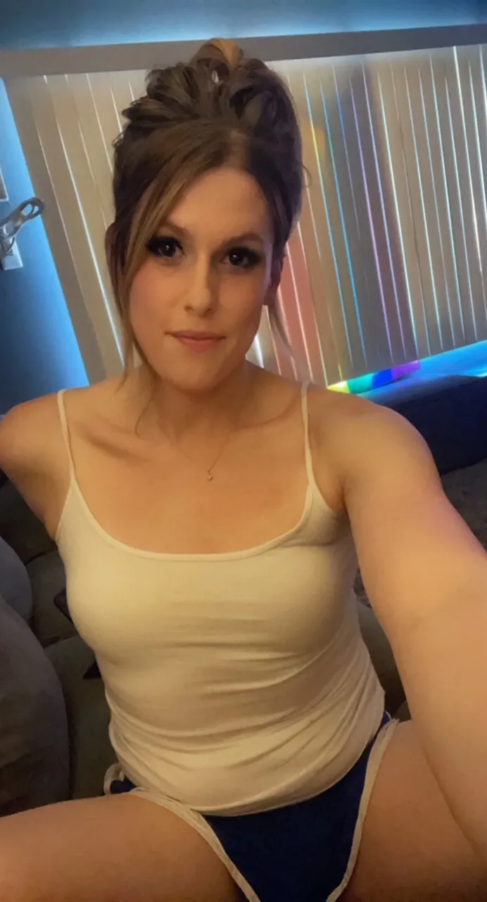 Live sex webcam photo for KaylaCruise #7878758