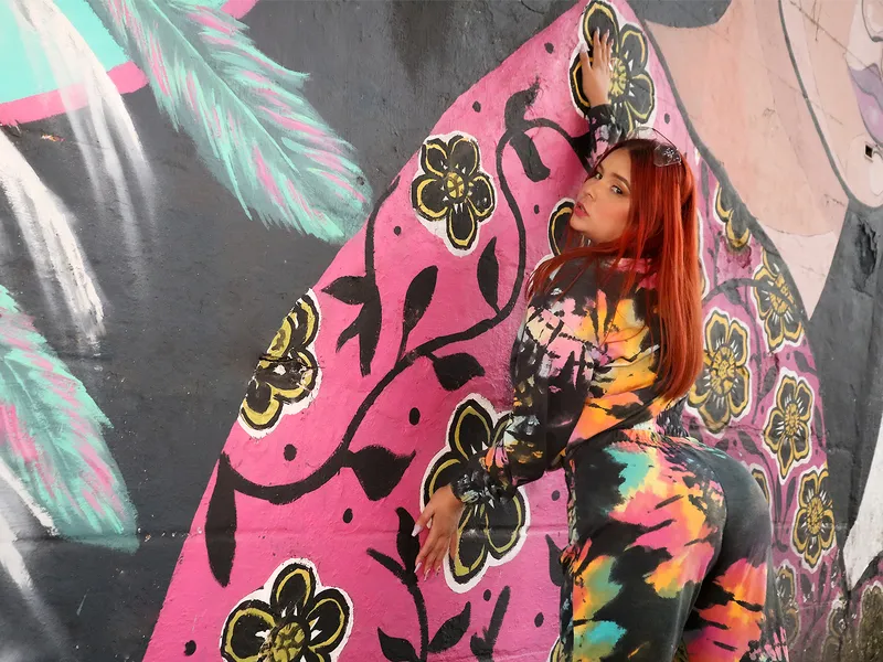 Live sex webcam photo for MadelineSaenz #2764011