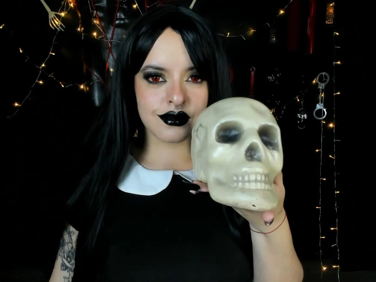 Live sex webcam photo for AliceDrack #3982192