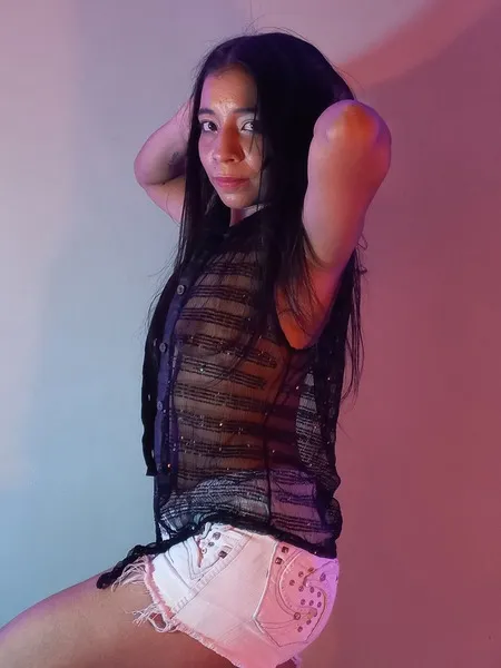 Live sex webcam photo for karlaamoon #3309303