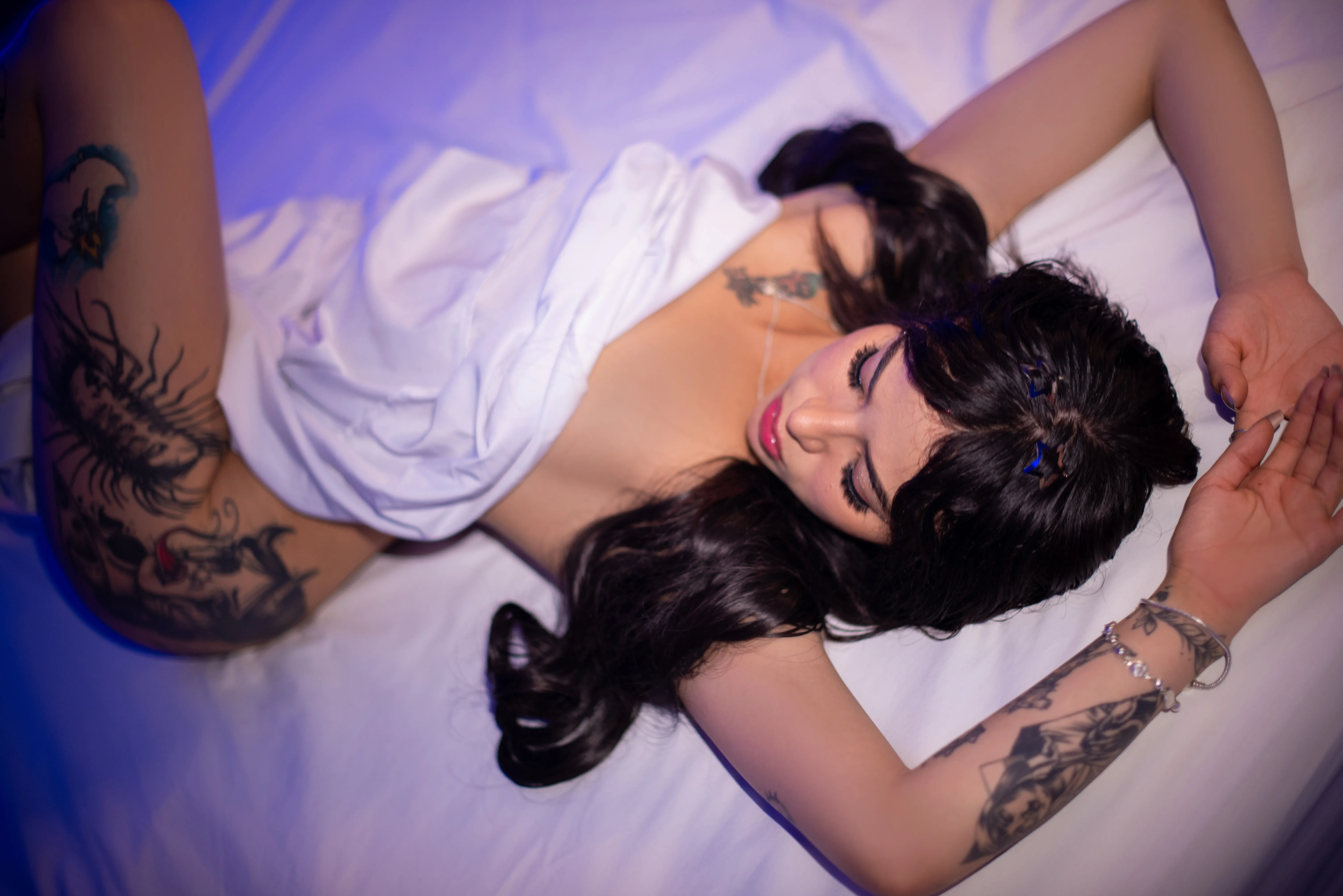 Live sex webcam photo for AbbieRhondes #7484093