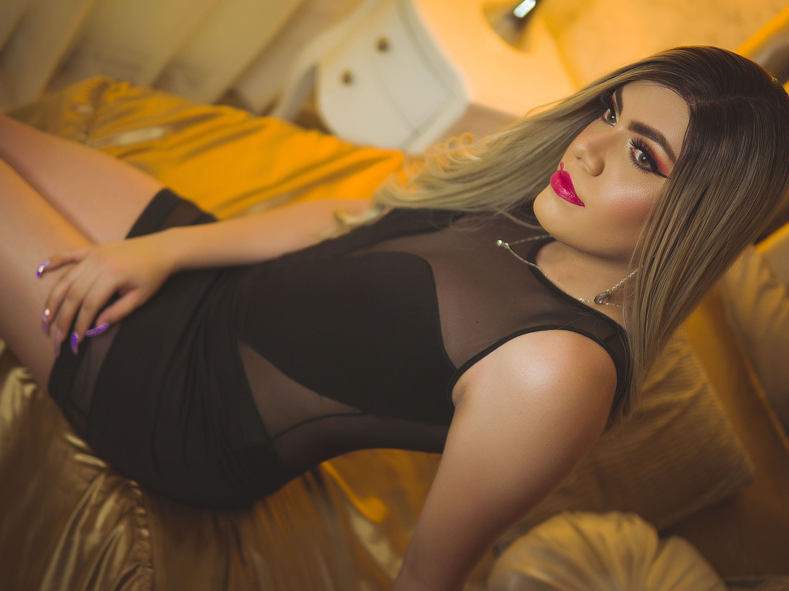 Live sex webcam photo for LaureenEvanns #3108886