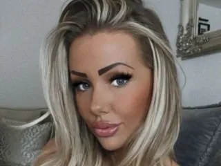 Live sex webcam photo for myaxjacie #6310696