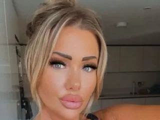 Live sex webcam photo for myaxjacie #6403685
