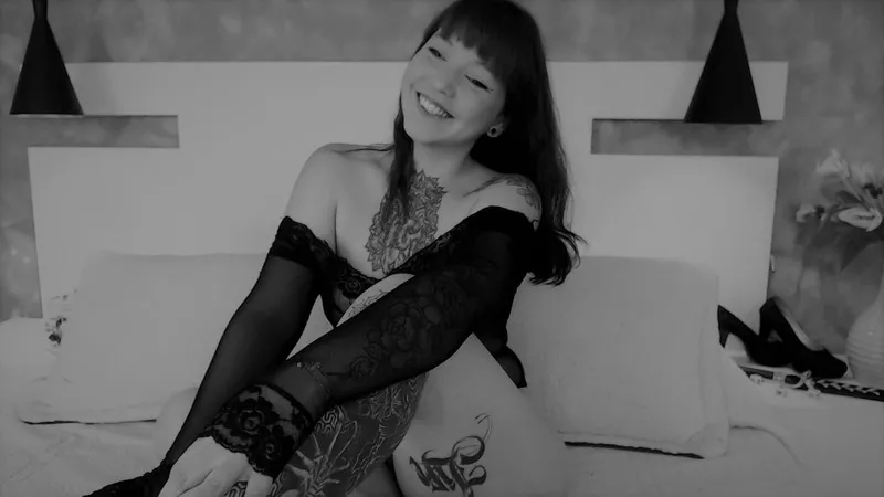 Live sex webcam photo for KimmBradley #5857860