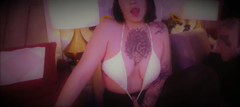 Live sex webcam photo for KimmBradley #4029346