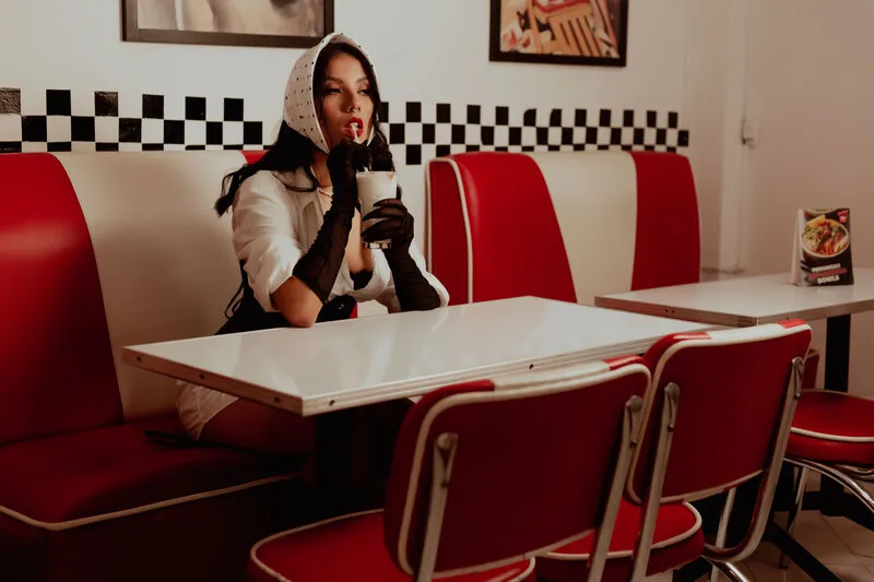 Live sex webcam photo for CloheBlum #6261678