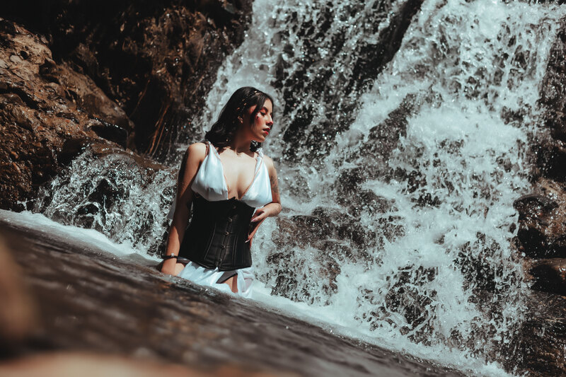 Live sex webcam photo for CloheBlum #6071735