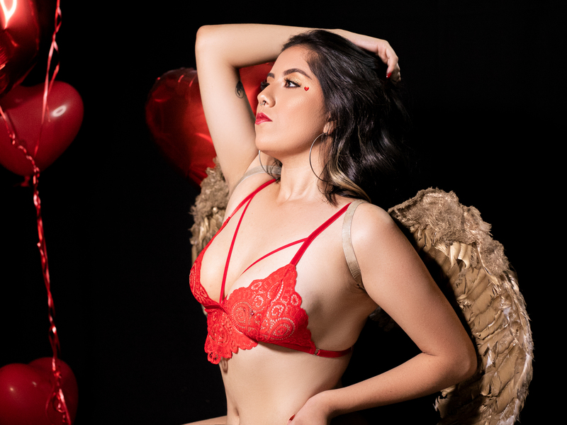 Live sex webcam photo for CloheBlum #6071410